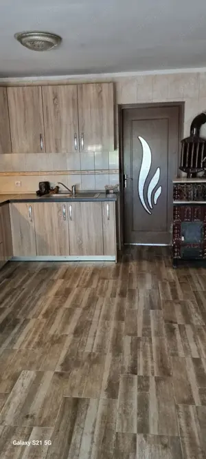 Vând casa in localitatea Micula  - imagine 5