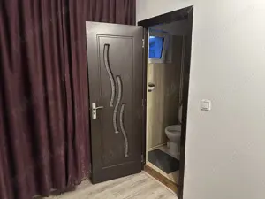 Inchiriez apartament cu 1 camera la casa - imagine 3