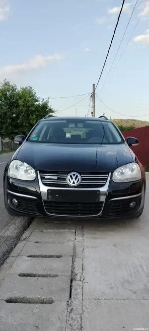 Vw golf 5 1.9 tdi bluemotion.   2009 pe acte