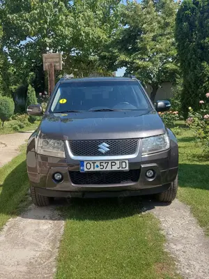 Suzuki Grand Vitara, 2.4 benzina + gpl manuală, an fabricatie 2012 Caracal