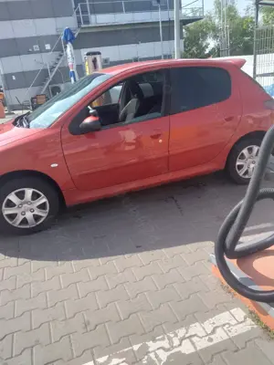 Vând Peugeot 206 - imagine 2