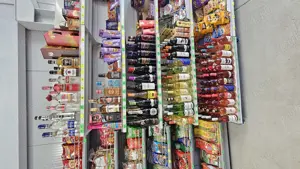Vand magazin alimentar  mini market   - imagine 9