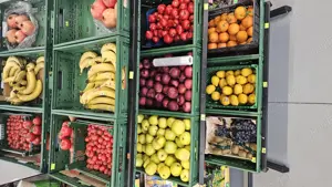 Vand magazin alimentar  mini market   - imagine 10