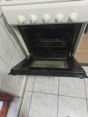 Vând aragaz cu 4 ochiuri și cuptor pe gaz - imagine 3