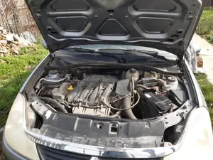 Renault Symbol 2 1.4 16 valve 2009 72300 km - imagine 3 Renault Symbol 2 1.4 16 valve 2009 72300 km - imagine 3