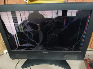 Dezmembrez tv Sharp lc-32sa1ea - imagine 4