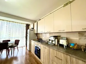 Apartament 3 camere Giroc zona ESO - imagine 3