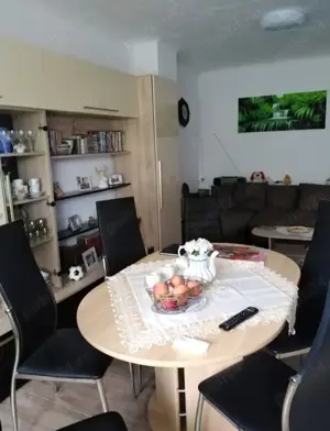 Vând apartament 2 camere cartier Sanicolau Mic Arad - imagine 3