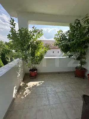 Casa P+2, 240 mp, 300 mp teren, zona Titulescu - imagine 13