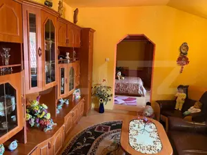 Casă 7 Noiembrie – 277 mp teren, perfectă pentru locuit sau afacere - imagine 6