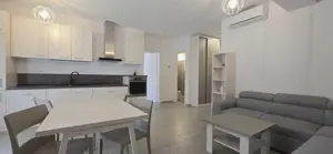 Apartament cu 2 cam. de inchiriat central Cuza Residence