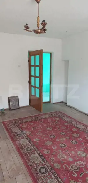 Casa cu 3 camere, bucatarie si baie, 105 mp și un teren de 1900 mp - imagine 4