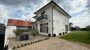 Casa 5 camere 255mp utili teren 798mp Dinias - imagine 2