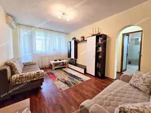 Apartament cu 2 camere, cartier Tiglina 1, La cheie!