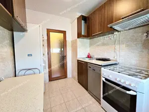Apartament cu 2 camere, cartier Tiglina 1, La cheie! - imagine 5
