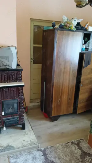 Vând casă comuna Gheorghe Lazăr  - imagine 9