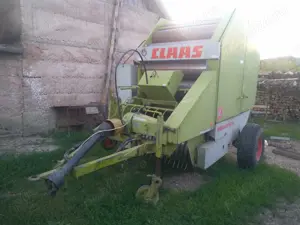 Presa de balotat   baloti Claas Rollant - imagine 2