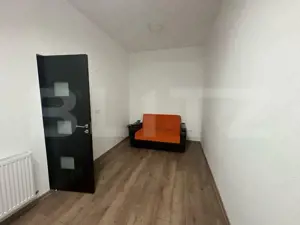 Oportunitate ! Apartament 2 camere, 55 mp, zona Burdujeni - imagine 2