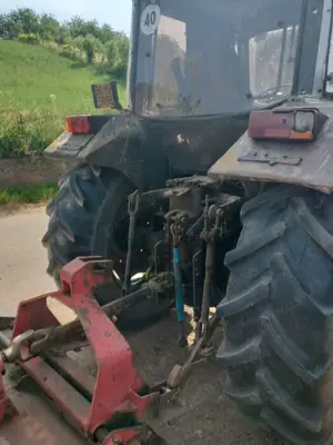 Vând tractor Hurlimann 4x4 H-5110 și plug - imagine 3