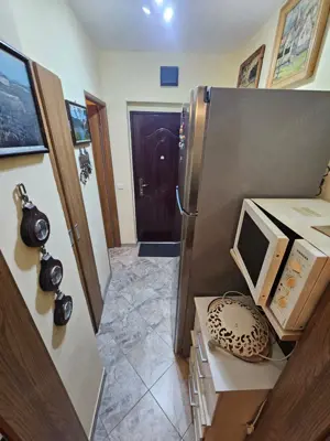 Apartament, 2 Camere, Micro 1 - imagine 2