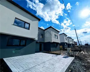 Casa 5 camere Valea Lupului - Zero comision  parcare asfalt incalzire in pardoseala