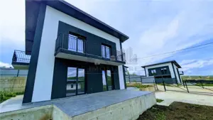 Vila 4 camere Valea Lupului 450 mp teren