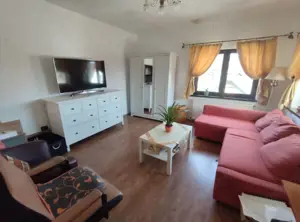 CASA/ VILA,  91 mp utili, 170 mp teren, Zona Schei