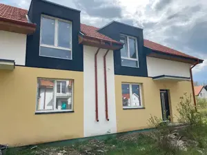 casa  noua 4 camere 120 utili,2 bai, Fratelia, teren 400 mp