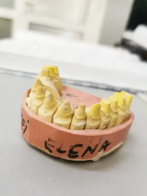 asistenta medicala cabinet dentar