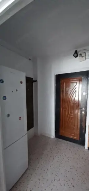 320 Euro! Garsoniera Tatarasi, renovata, la 2 Baieti - imagine 3