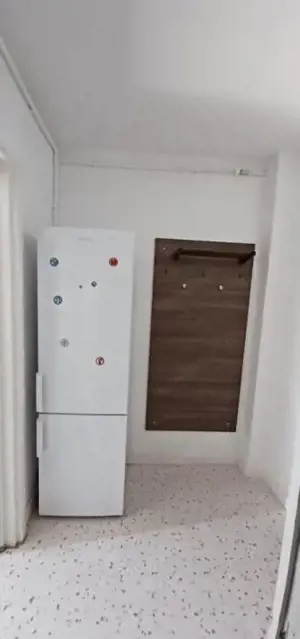 320 Euro! Garsoniera Tatarasi, renovata, la 2 Baieti - imagine 4