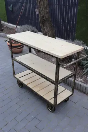 Stander, insula, carucior bucatarie.Masa cu roti STIL INDUSTRIAL