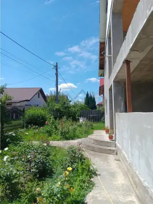 Horpaz Vila P+M 206mp Teren 655mp la 500ml de intrarea in Horpaz pot locui doua familii - imagine 11