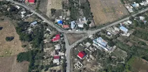 Miroslava teren 980mp intravilan cu casa batraneasca si utilitati