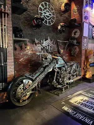 Sculptura motocicleta 2,7 m lungime. Otel tabla debitat  Ghost Rider 