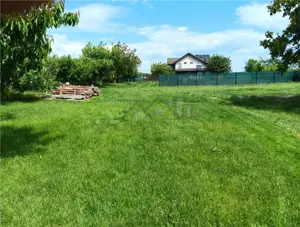 Aroneanu teren 550mp intravilan loc de casa cu toate utilitatile functionale - imagine 2