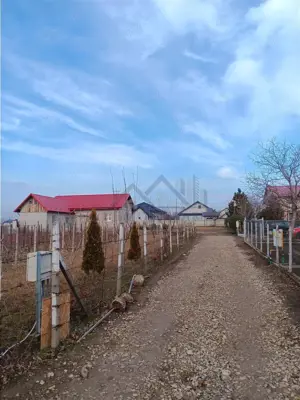 Aroneanu Teren 1172mp intravilan cu apa, canalizare, curentul electric pe teren gazul la limita tere - imagine 6