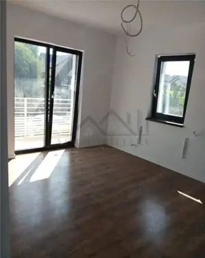 Miroslava vila  P+E su118mp Teren 440mp zona Trans Anapet - imagine 10