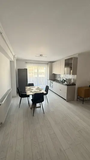Închiriez apartament nou 2 camere, zona ISU, disponibil 1 iulie