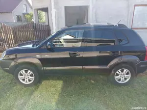 Hyundai Tucson diesel anul 2007 4x4 cu 205000km motor 2000- 140cv - imagine 8