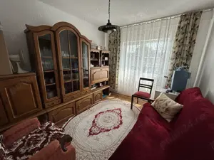 Vand(schimb cu 2 cam) apart.3 cam.decom.st.88 mp.,et.4 din 4,Podgoria,str.M.Costin - imagine 8