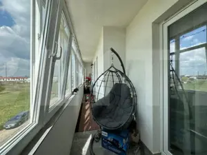 Apartament cu 2 camere, etaj intermediar, Giroc - imagine 12