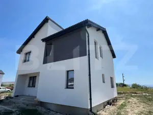 Casă nouă cu design modern, 4 camere cu potențial imens de personalizare - imagine 2