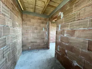 Casă nouă cu design modern, 4 camere cu potențial imens de personalizare - imagine 7