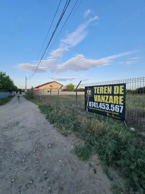 Vanzare teren 2000mp intravilan Sat Costi, Jud. Galati, cu utilitatile la limita