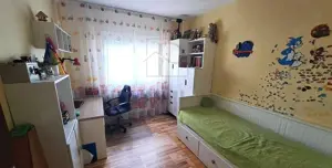 ARADULUI - BLOC IZOLAT - 3 camere - decomandat - centrala proprie - clima - imagine 4