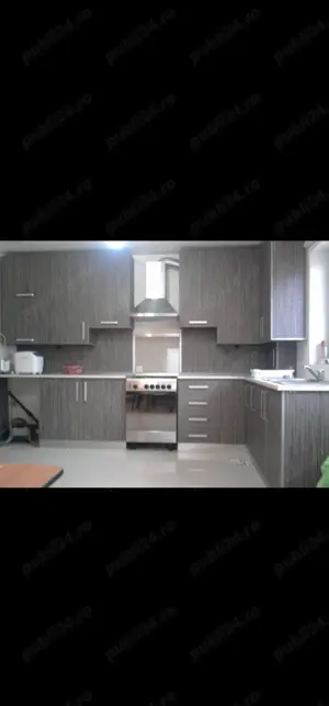 Casă + Garaj cu teren  în oraș de vânzare  - imagine 6