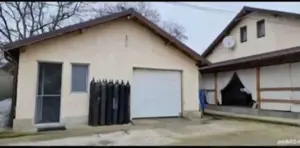 Casă + Garaj cu teren  în oraș de vânzare  - imagine 7