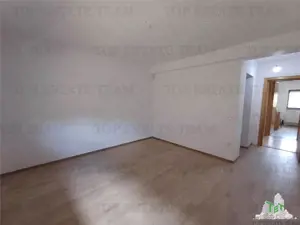 Vila individuala parter 3 camere cu teren 400mp intrare Domnesti - imagine 6