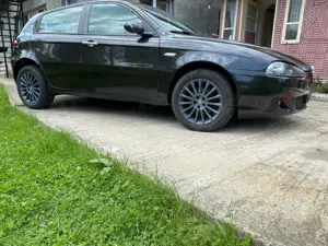 Alfa Romeo 147 1.9 16v jtdm - imagine 5